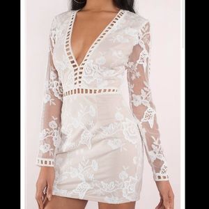 NWOT❗️IT AIN'T ME WHITE EMBROIDERED BODYCON